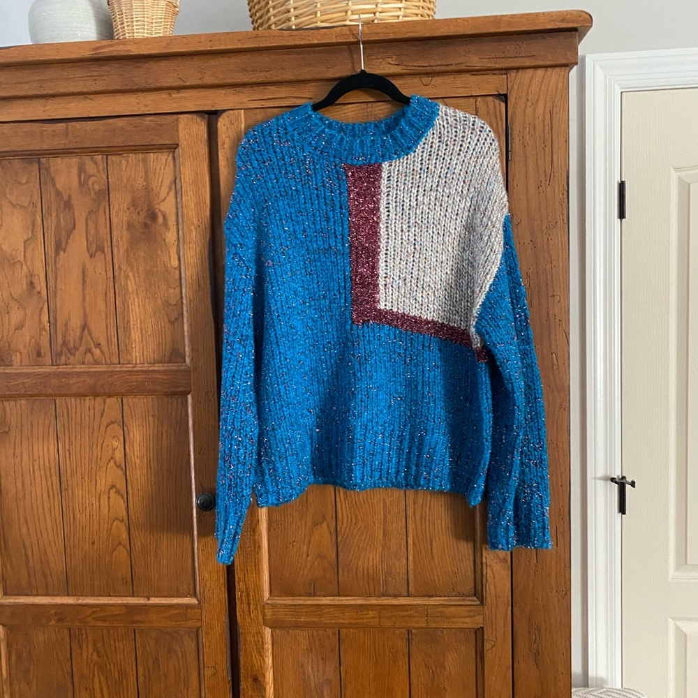 Colorblock Crew Neck Sweater - Picture 2 of 7